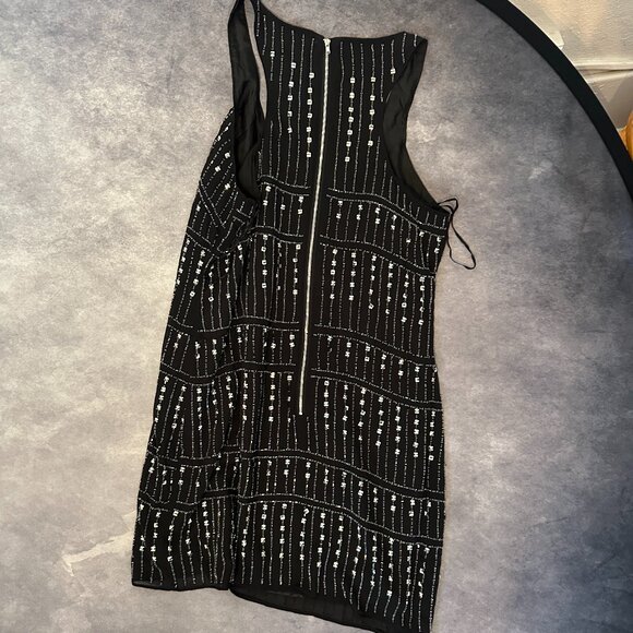 Black Walter Baker Sequin Sleveless Beaded Sheath Dress Size Large - Picture 2 of 5